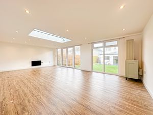 Photo 38- click for photo gallery